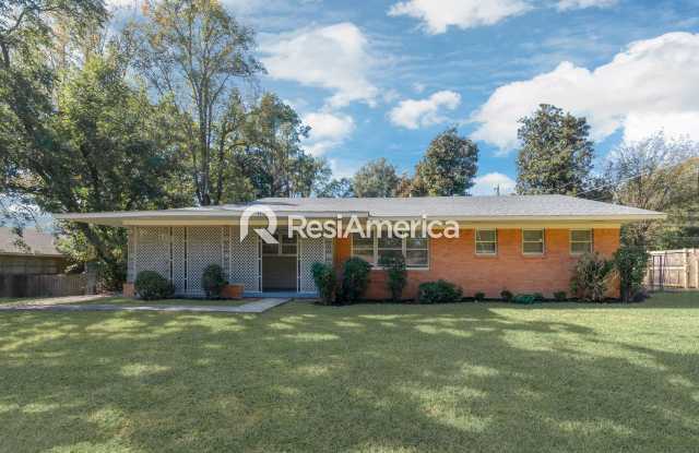Newly Renovated 3/2 in Whitehaven photos photos