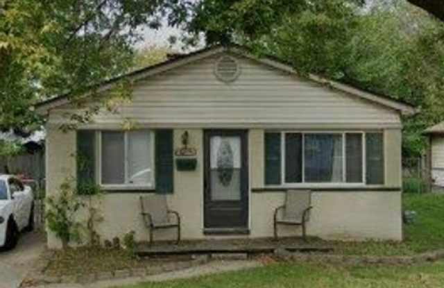 Your next Home!!!  Charming Three Bedroom in Roseville photos photos