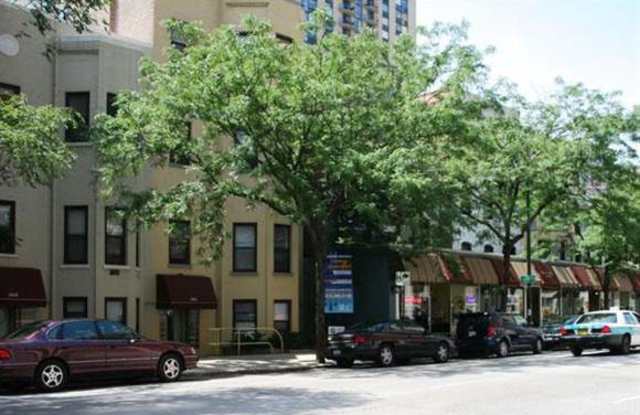 Gramercy Row Gallery 2