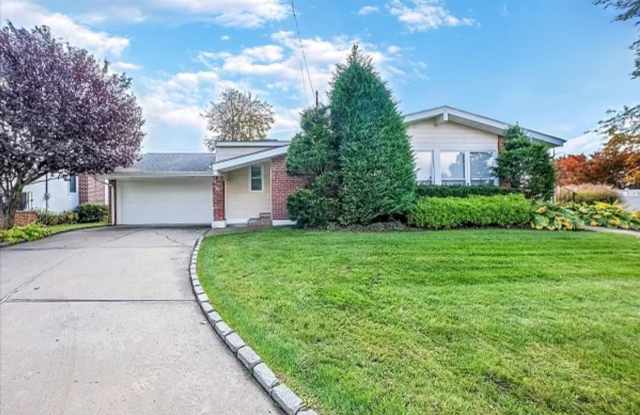 Immaculate 3 bedroom 3 Bathroom photos photos
