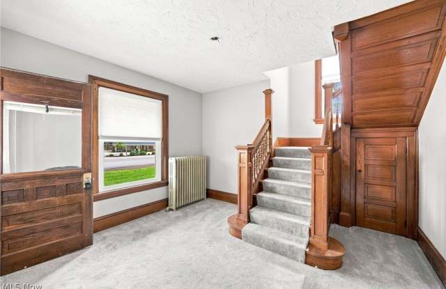 3487 N Ridge Road Gallery 4