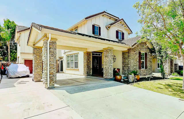 2230 Gibralter Lane Gallery 1
