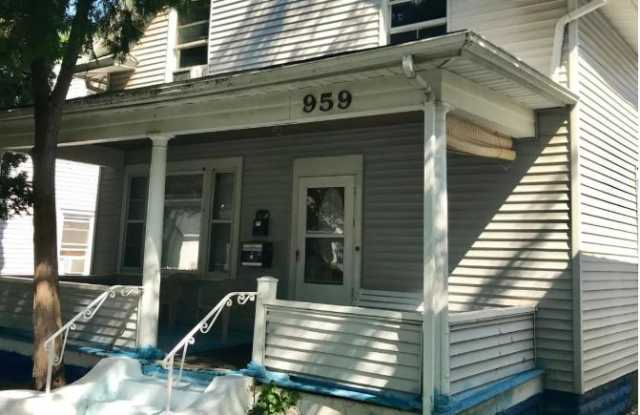 959 Conway Street - 1 photos photos