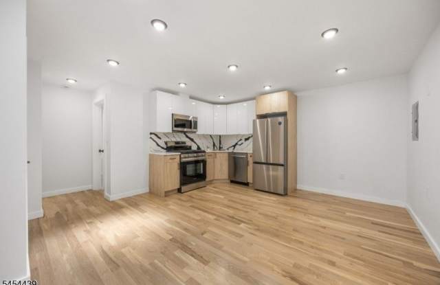 294 Hoboken Ave Gallery 2