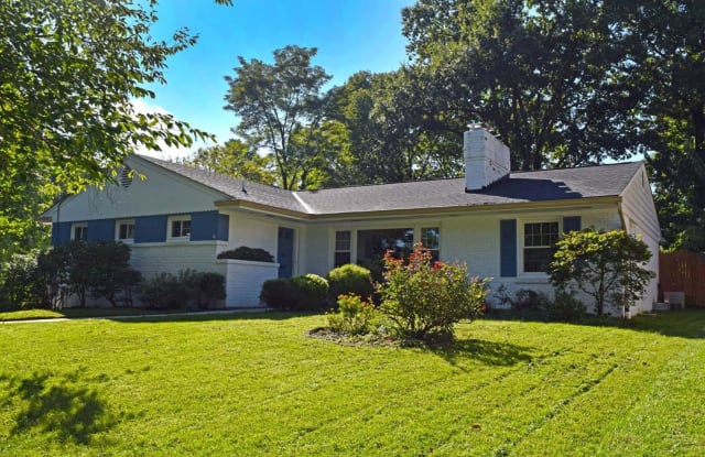 53 Fleming Road - 53 Fleming Road, Wyoming, OH 45215
