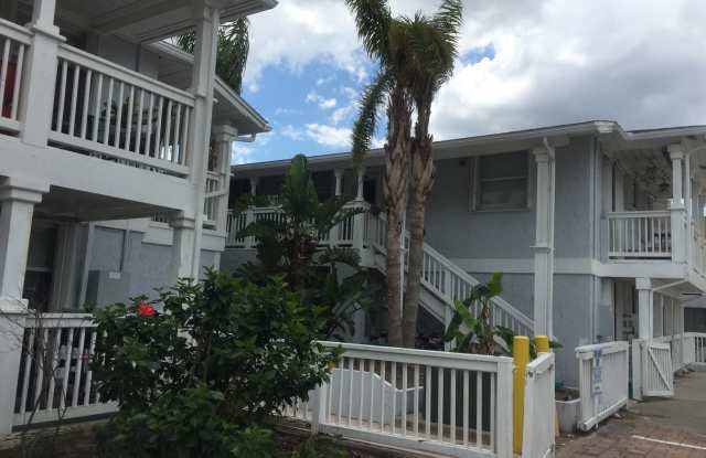 2/1 First Floor Condo for in Jacksonville Beach! - 211 12th Avenue South, Jacksonville Beach, FL 32250