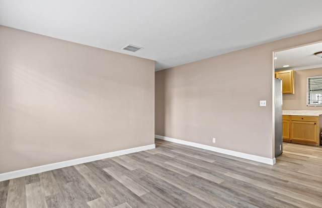 3717 Pinewood Avenue photos photos 3717 Pinewood Avenue photos photos