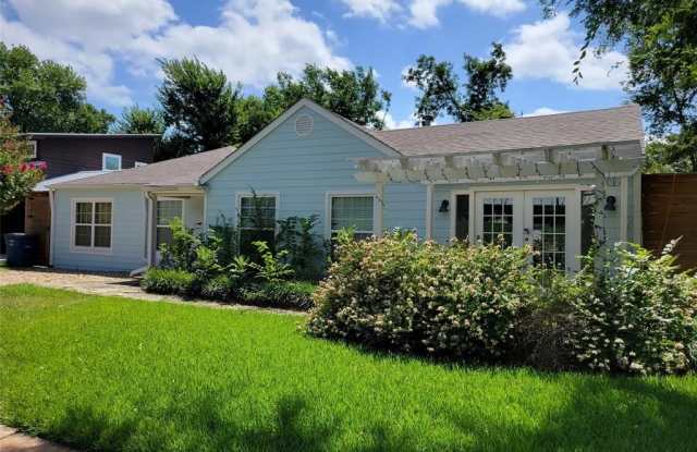 8718 Angora Street Gallery 2