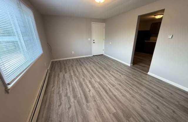 522 North Main Street - 6HC Gallery 2
