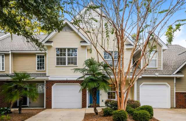 Comfort, Convenience, and Community Living in North Charleston photos photos