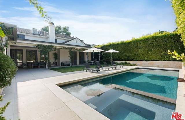 506 N Rexford Dr photos photos