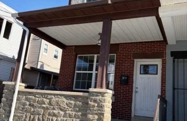 1811 E AIRDRIE Street photos photos