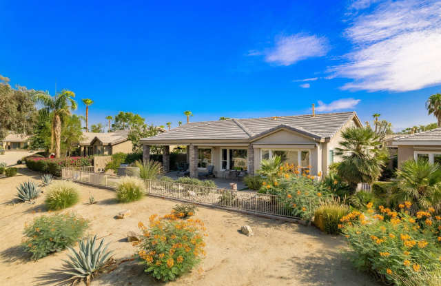 60259 Prickly Pear Gallery 2