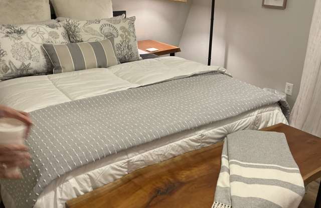 815 Hudson Road photos photos