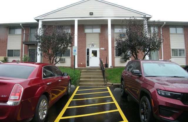 670 Marilyn Avenue Gallery 1