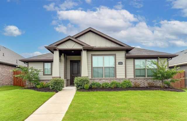 2846 Hudson Drive photos photos
