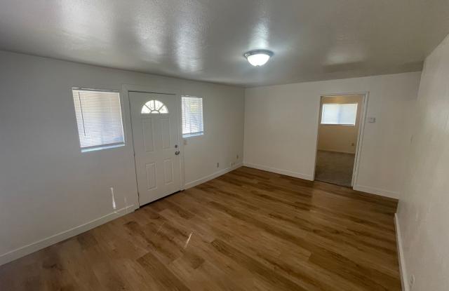 Chico Home 4 bed one bath in the Avenues! Gallery 4