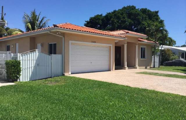 1329 Westward Dr Gallery 3