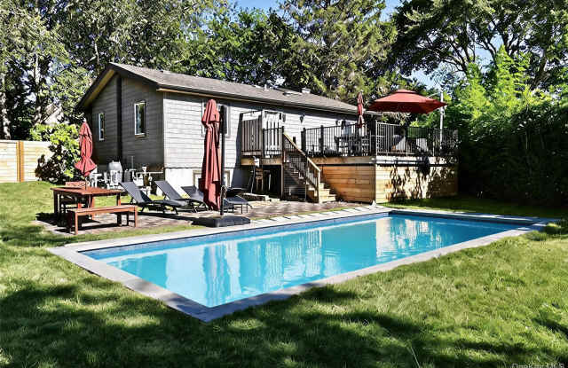 45 Fairlawn Drive Gallery 1