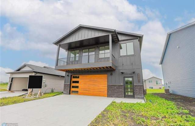 6715 66th Avenue S photos photos