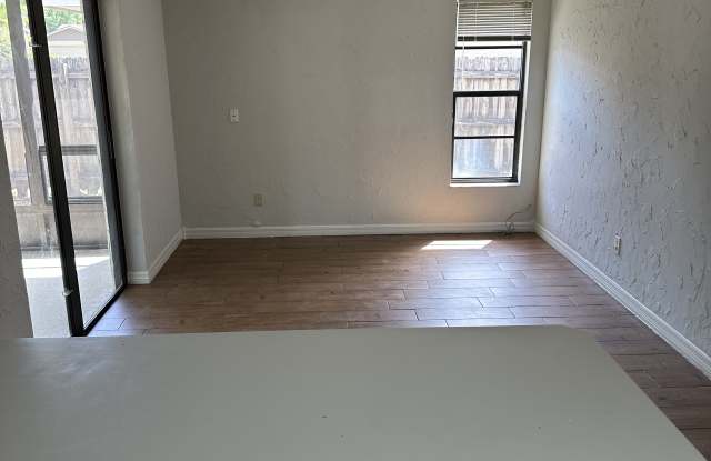 3680 Fairway Forest Cir photos photos