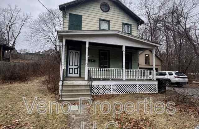 27 Lilac Ln photos photos