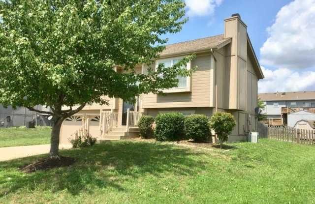 1502 Magnolia Drive Gallery 3