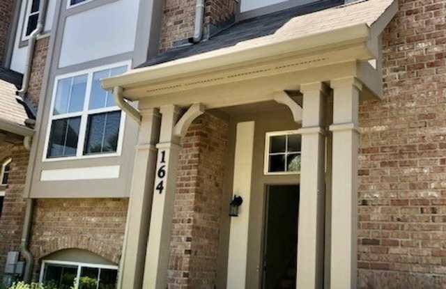 164 ROSEHALL Drive unit: 3 photos photos