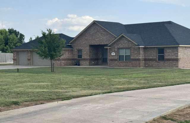 11011 Looby Ln - 11011 Looby Lane, Randall County, TX 79124