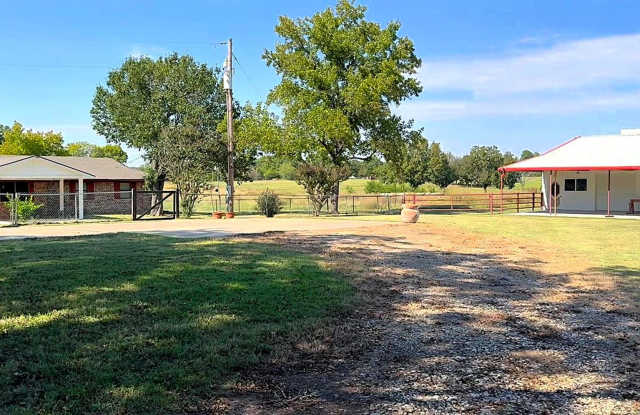 DENISON TX-WELCOME TO COUNTRY LIVING! 3/2/3 WITH 40'X40' WORKSHOP ON 14 ACRES!! photos photos DENISON TX-WELCOME TO COUNTRY LIVING! 3/2/3 WITH 40'X40' WORKSHOP ON 14 ACRES!! photos photos