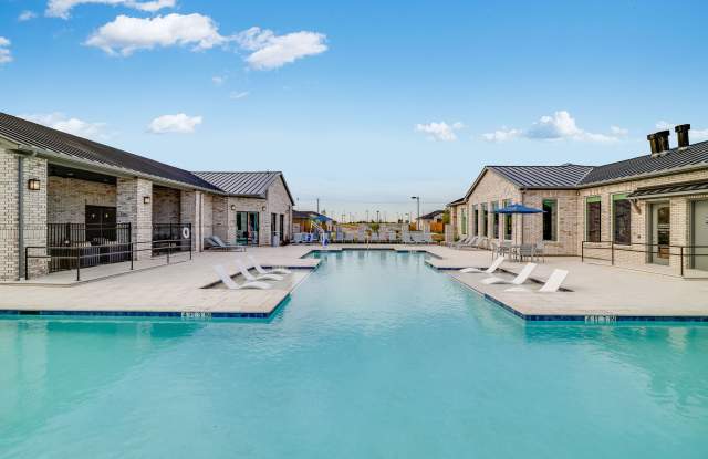 Yardly Cross Creek Meadows photos photos