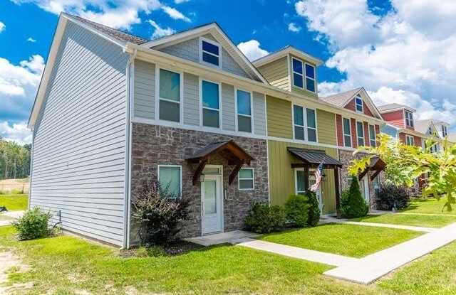 1916 Young Road SE photos photos