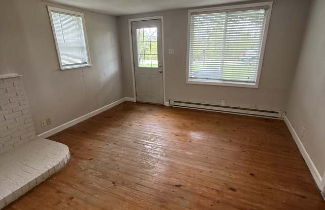 1615 South Glendale Drive Gallery 3