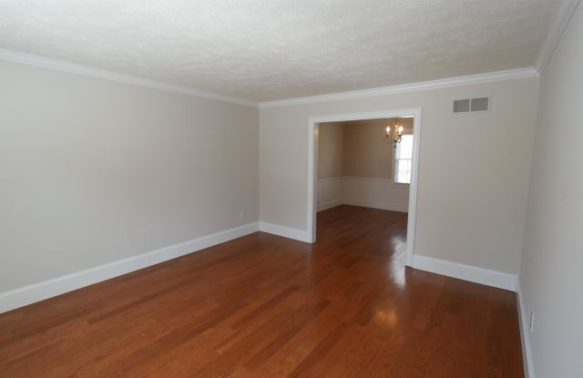 1320 Cool Creek Drive Gallery 4