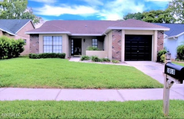 1018 Gwyn Cir - 1018 Gwyn Circle, Oviedo, FL 32765