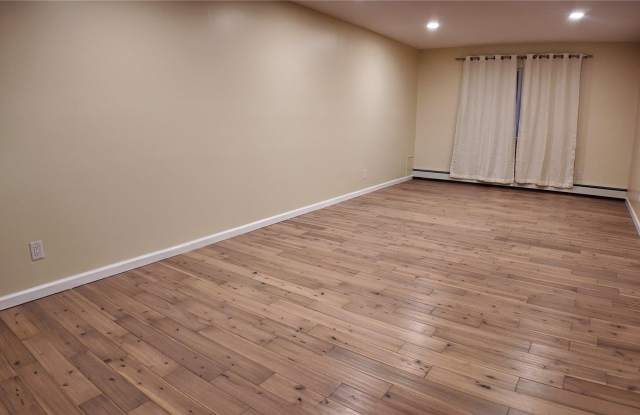 11 Greenmist Drive Gallery 3