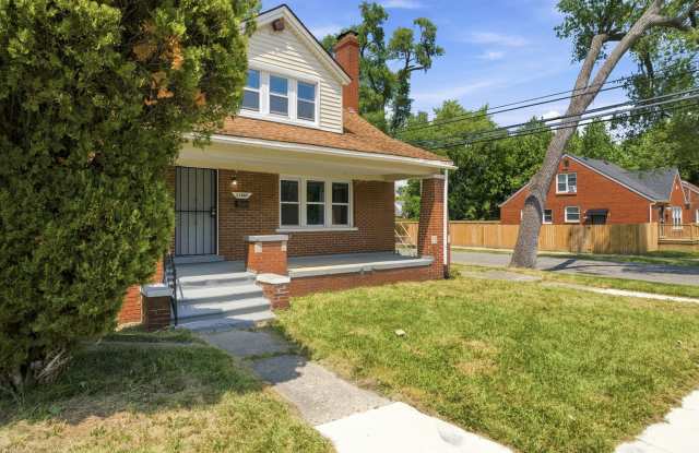 11867 Elmdale Street Gallery 3