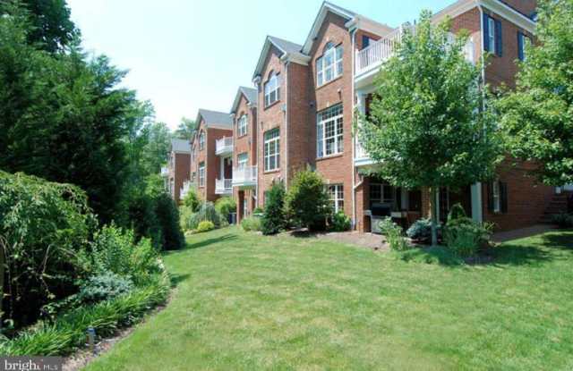 2727 CABERNET LANE Gallery 2