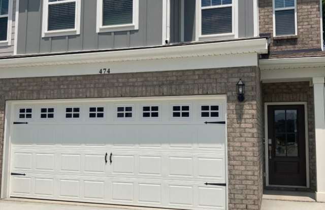 Brand New 3BR Townhome in Smyrna Gallery 3