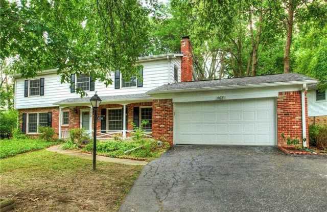 3254 Kenilworth Dr photos photos