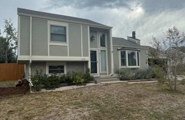 3 Bedroom 2 Bathroom Home Available Now!! Gallery 3