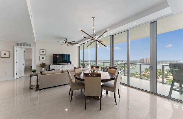 3100 N Ocean Drive photos photos