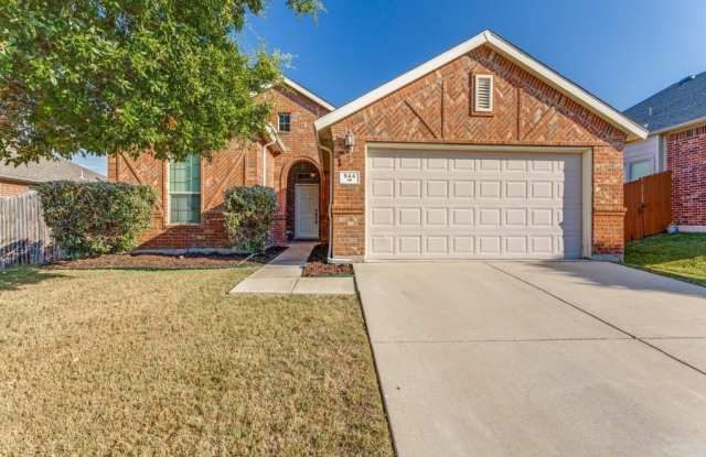 544 Braewick Drive - 544 Braewick Drive, Fort Worth, TX 76131