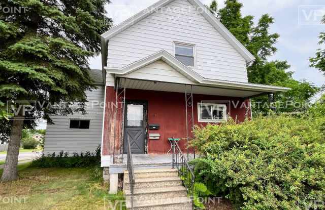 1357 Pierce Avenue - Lower photos photos