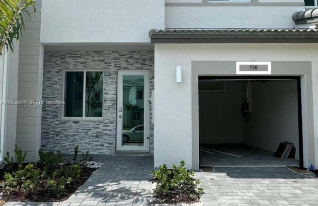 738 SE 13 ct photos photos