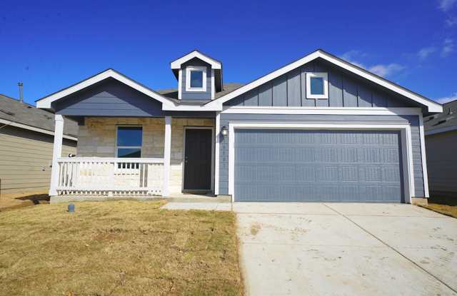 Like-New Home Now Available For Rent in Converse, TX! Realtor Commission offered: $600 photos photos