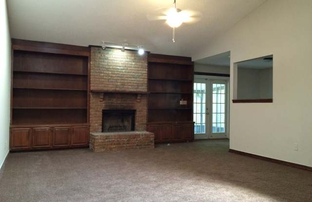 7670 HILSDALE HARBOR CT Gallery 2
