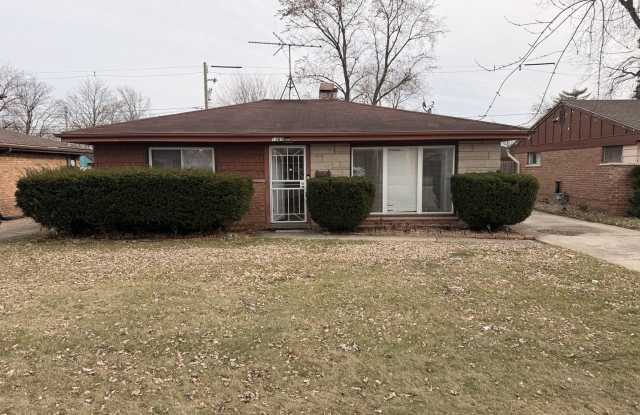 1367 Burnham Avenue photos photos