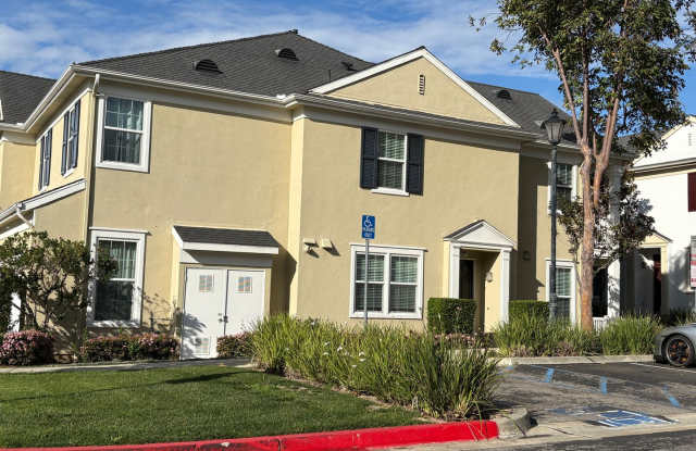 Spacious Townhome in Ventura! photos photos