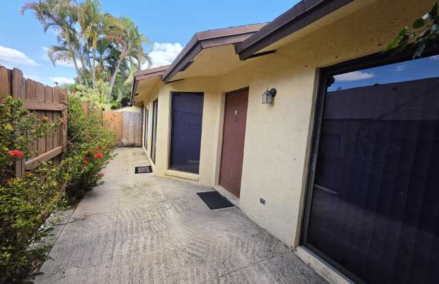 401 Springdale Circle photos photos